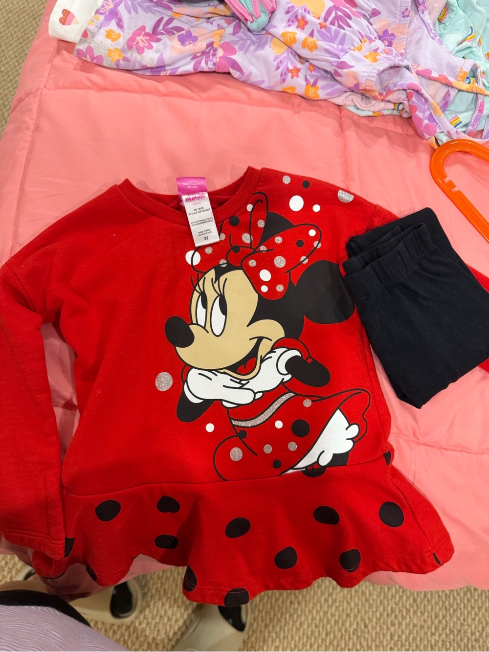 Kids Minnie Mouse Red Top with Black Leggings